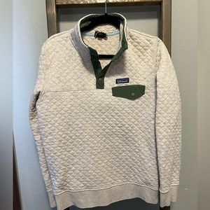 Patagonia sweater